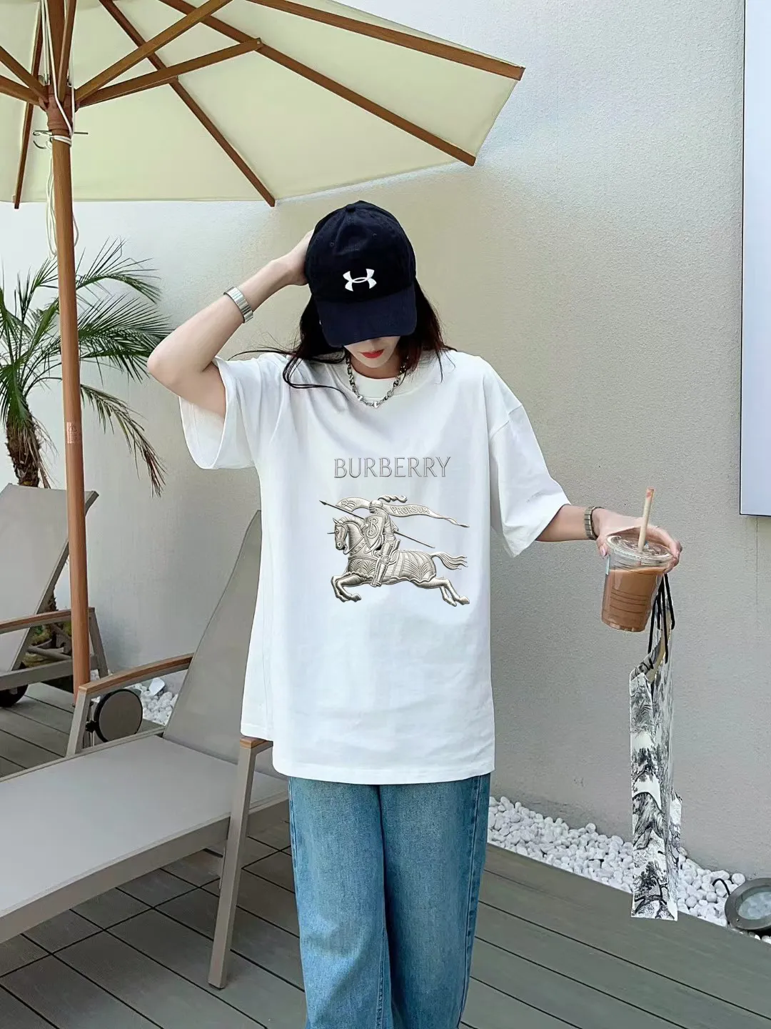 P80✨🔥 [Burberry] 2025FW short-sleeved T-shirt, printed logo Premium 26s double yarn 300g fabric, heavy fabric, custom stretcher rib, same vat and same dye, complete three labels, same style for men and women, Color: Black White Green Size: S M L XL 2XL